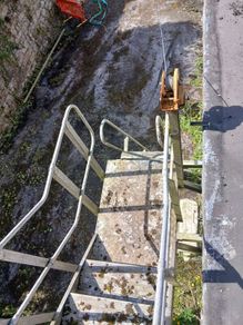Fire escape stair system