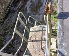 Fire escape stair system