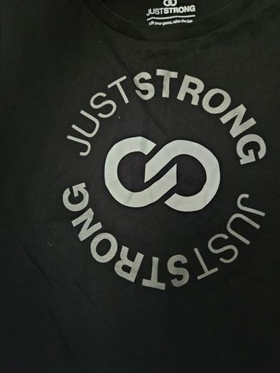 BNWT Just Strong crop t-shirt