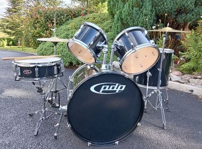 Drum kit