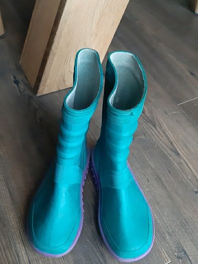 Boys wellies size 11UK