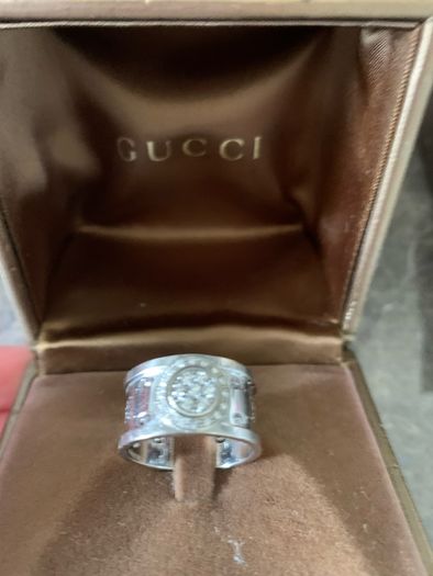 Gucci Icon Twirl ring