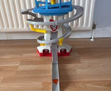 PAW Patrol Playset Adventure Bay Rescue Way Tower- Barely used