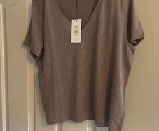 White company tee shirt size 18