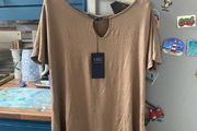 ladies short sleeve too
