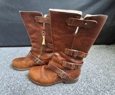 Caterpillar brown leather boots
