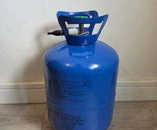 Helium ballon tank (empty)
