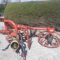 Vicon haybob