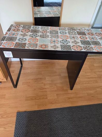 desk