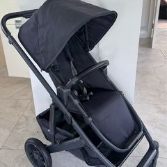 Uppababy Cruz V2 black edition & accessories