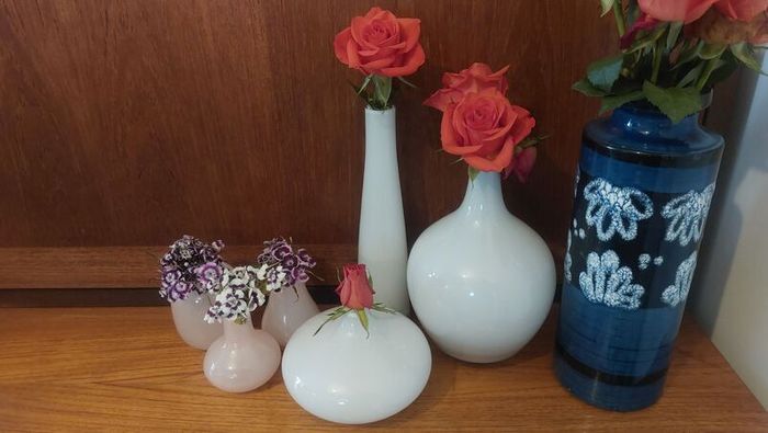 Lovely Set of Three Small Vintage Hand-Blown Glass Bud Vases in Pale Pink from Circa 1990