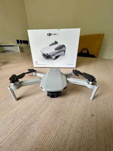 DJI Mini 4k Drone (fly more combo)