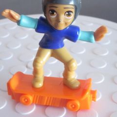 Burger King Polly Pocket Skateborder Toy 2019