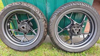yamaha xmax wheels and exhaust