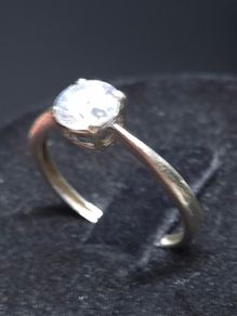 9ct White Gold Solitaire Ring 51.5 | Hallmarked 375