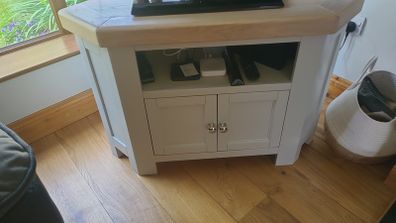 television unit