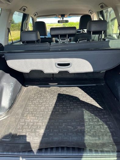Business Class Land Cruiser