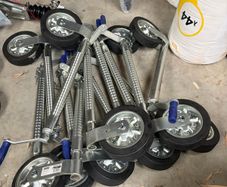 Heavy duty jockey wheels