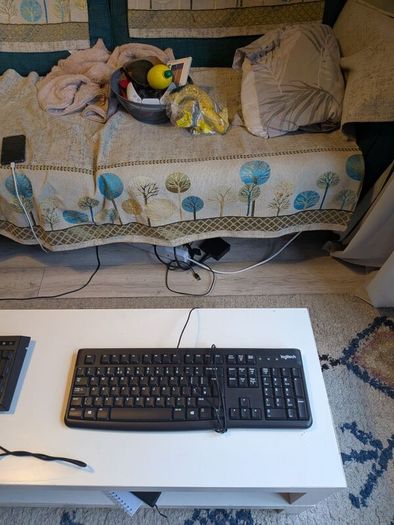 Computer Keyboards Logitech & Razer Bundle