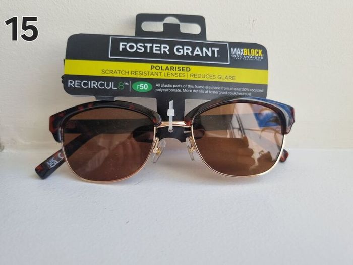 Foster Grant Sunglasses Brand New (2 for 15 Euro)
