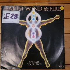 Earth Wind and Fire, Spread Your Love, 7 inch single