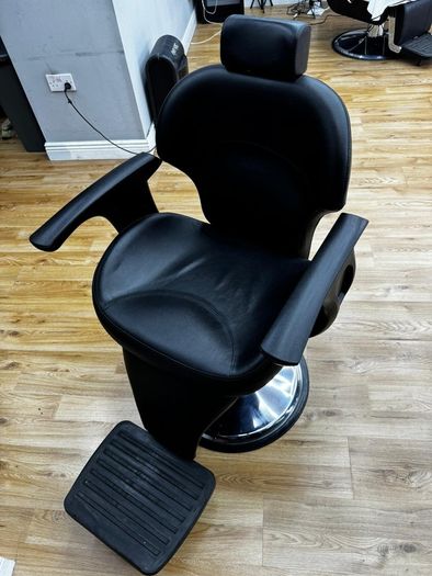 Barber/Hairdresser Chairs - Set of 3