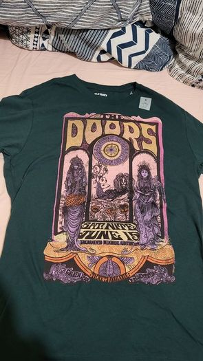 old navy dark green small t shirt