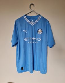 Puma man City shirt Size xl ptp 24" in good condition