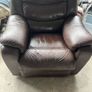 Electric recliner Image 3