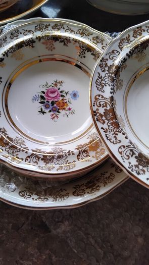 Alfred Meakin Golden Posy 22kr  Gold