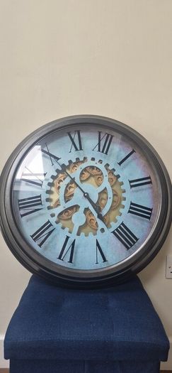 Decorative clock
