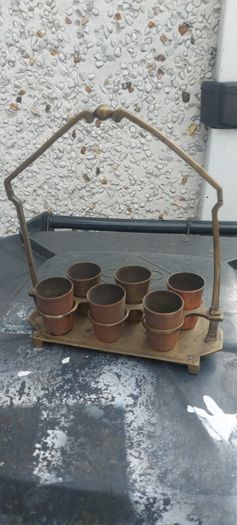 vintage copper ,brass shot rack ,,unusual,,see pictures for condition, used condition, needs a clean ,sold as seen buyer collects or pays postage thank you