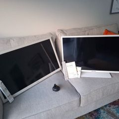 2 Tvs
