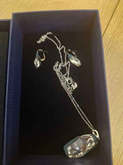 Swarovski set