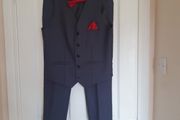 Benetti suit ( Tailored fit)