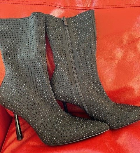 High-heel Dressy Ankle Boots With Sparkly Rhinestones Sequins Jet Black. In Excellent Condition Size Eu 39 Uk 6.   With original protective bag.