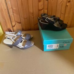 2 pairs of Clark's (wide fit) Sandals