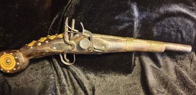 flintlock pistol decorative