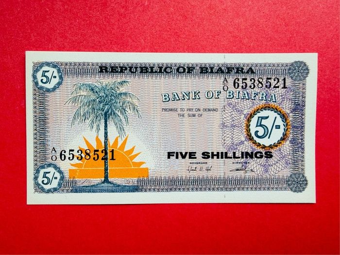 Biafra  5 /shillings  1967 ( Uncirculated ) Pick 1.SCARCE