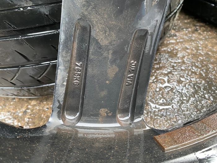 2016 Audi R20 Alloys With Tyres