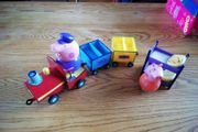 Peppa Pig Train and Bunkbeds