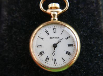 9ct (375, 9K) Yellow Gold Bernex Swiss Made Gold  Ladies Pendant Watch  (works well)