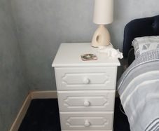 Bedside lockers