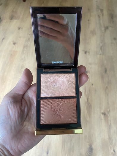 Tom Ford Shade and Illuminate highlighter duo Peach