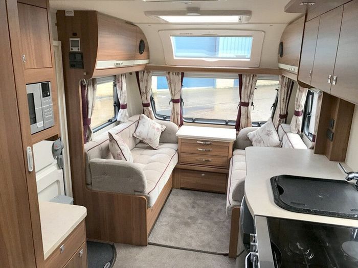 2015 Elddis Affinity 554