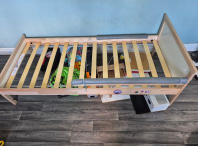 Childs bed FREE