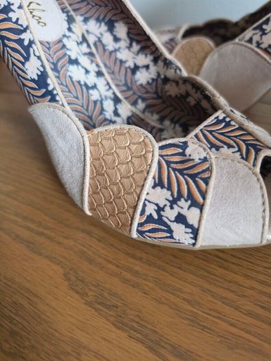 Ruby Shoo Patterned Peep Toe Heels - UK 7 EU 40 - Excellent Condition