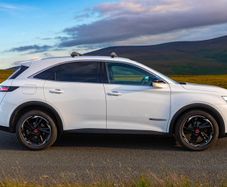 DS Automobiles DS 7 Crossback Performance Lin