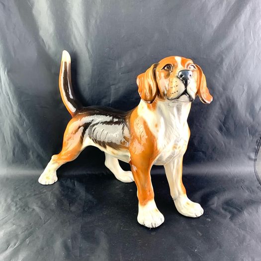 Vintage Giovanni Ronzan Beagle Figurine