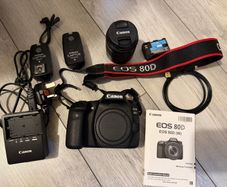 Canon eos 80d with Canon EFS 18-55mm lens !